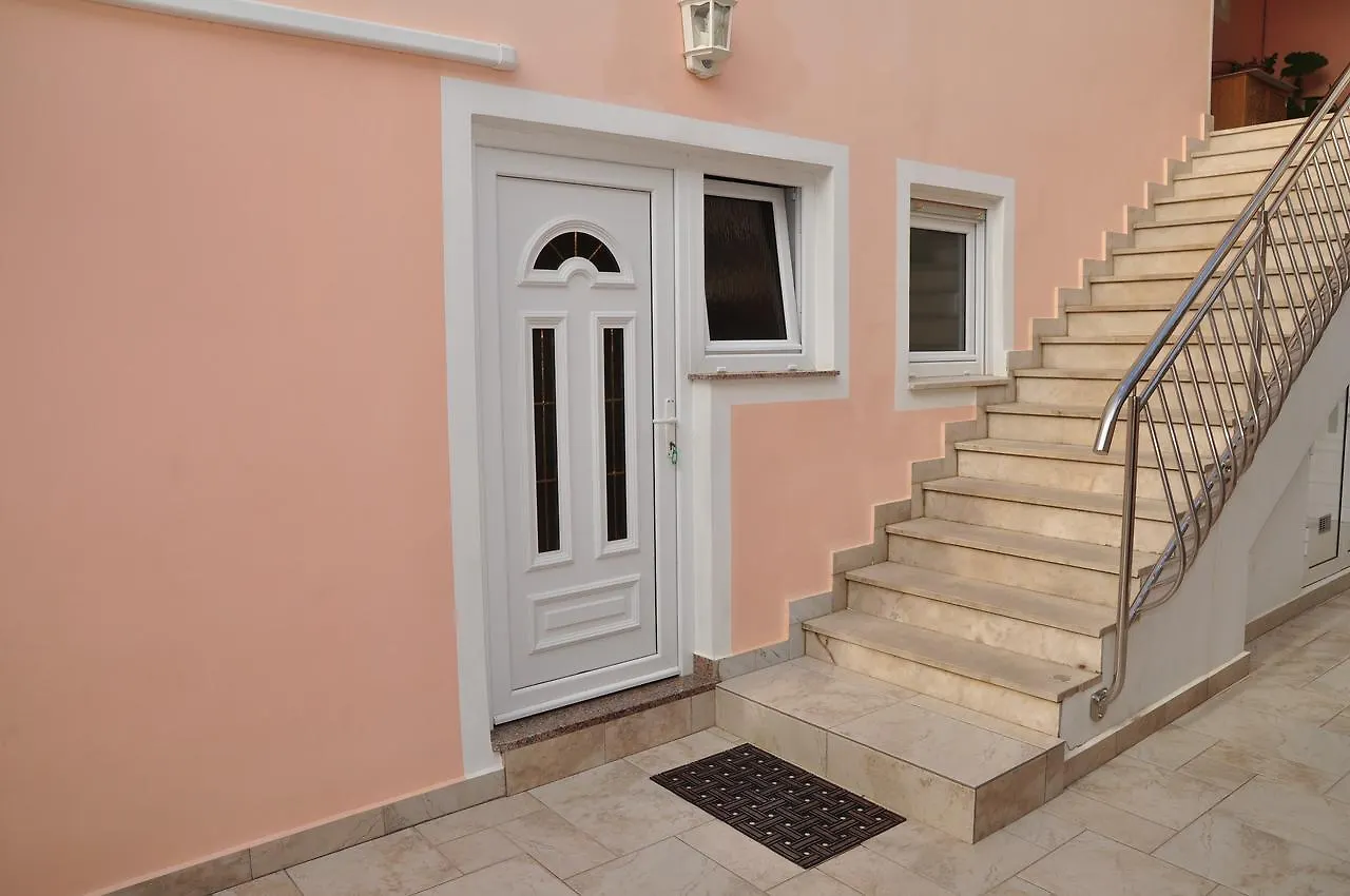 Apartments Toska